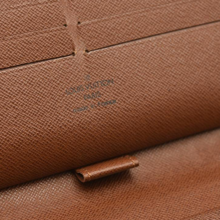 LOUIS VUITTON Monogram Zippy Organizer Wallet VI0076