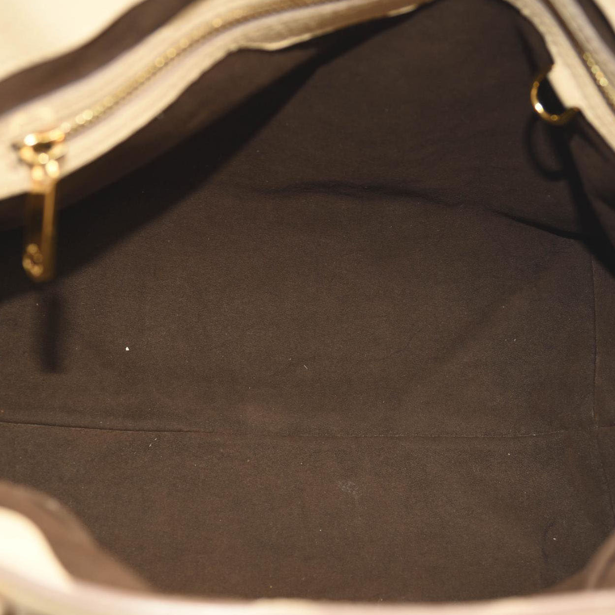 LOUIS VUITTON Mahina Cirrus PM Sandy