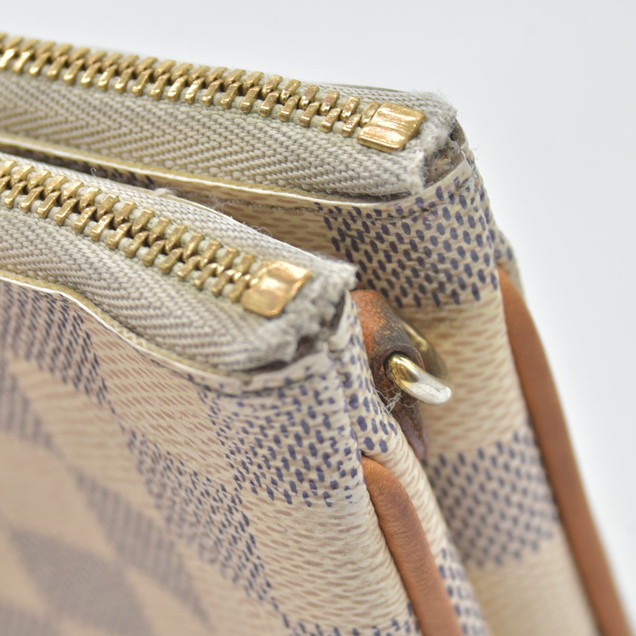 $1350 Louis Vuitton Damier Azur Double Zip Pochette