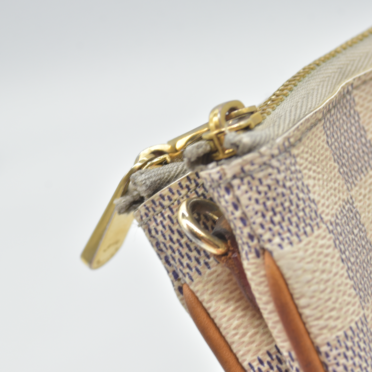 $1350 Louis Vuitton Damier Azur Double Zip Pochette