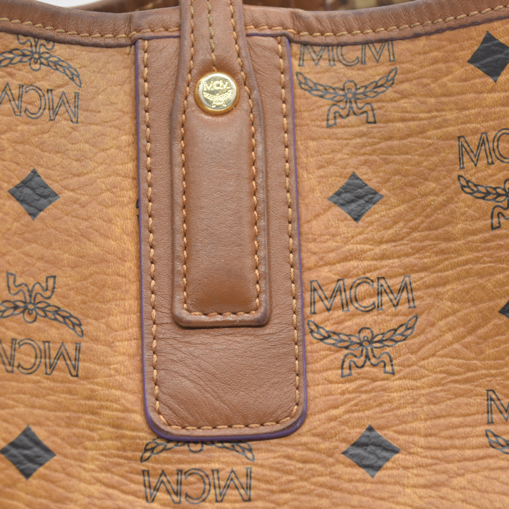 $740 MCM  Visetos Large Liz Reversible Shopper Tote Cognac