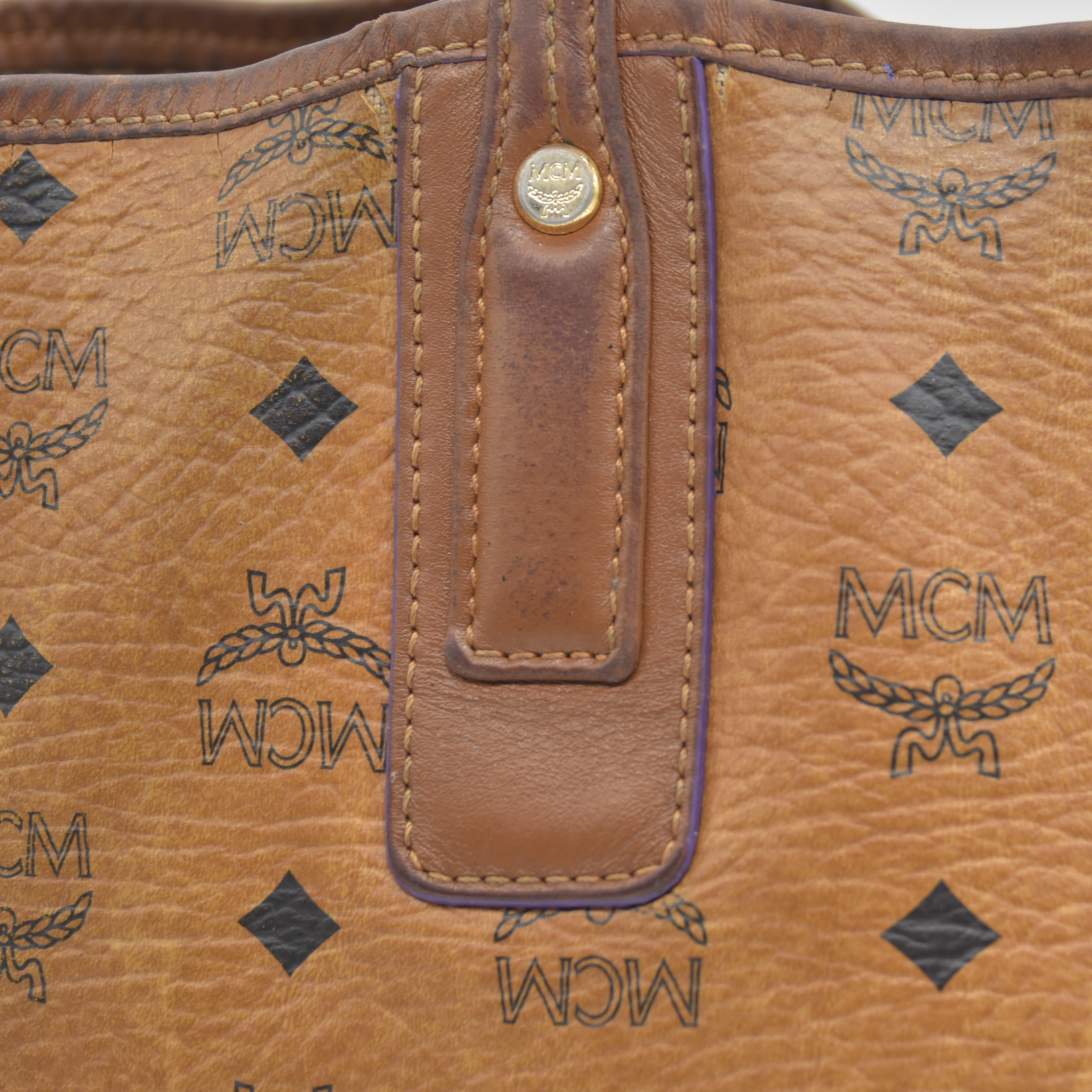 $740 MCM  Visetos Large Liz Reversible Shopper Tote Cognac