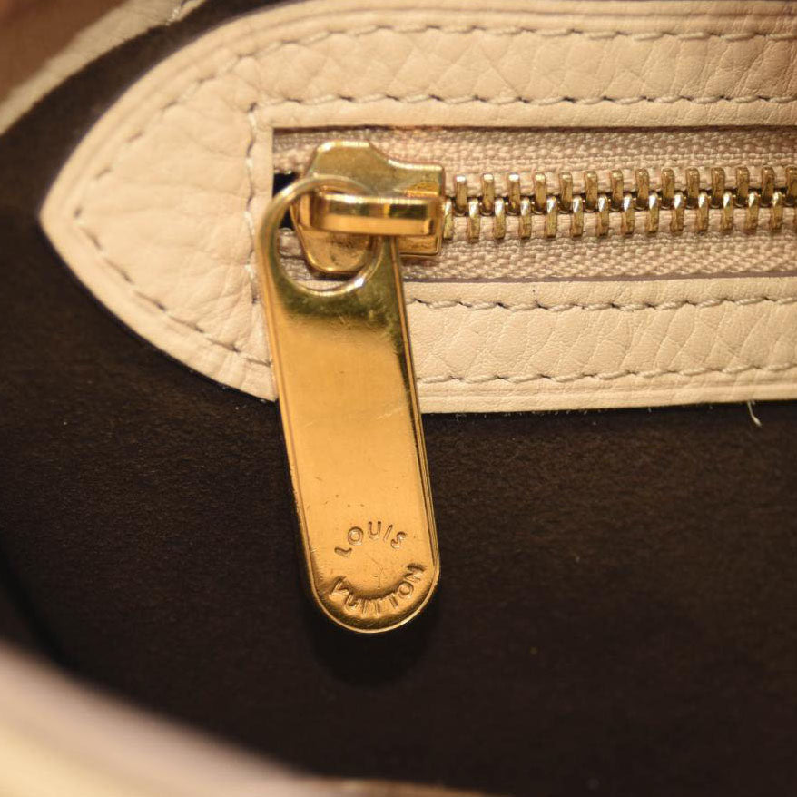 LOUIS VUITTON Mahina Cirrus PM Sandy