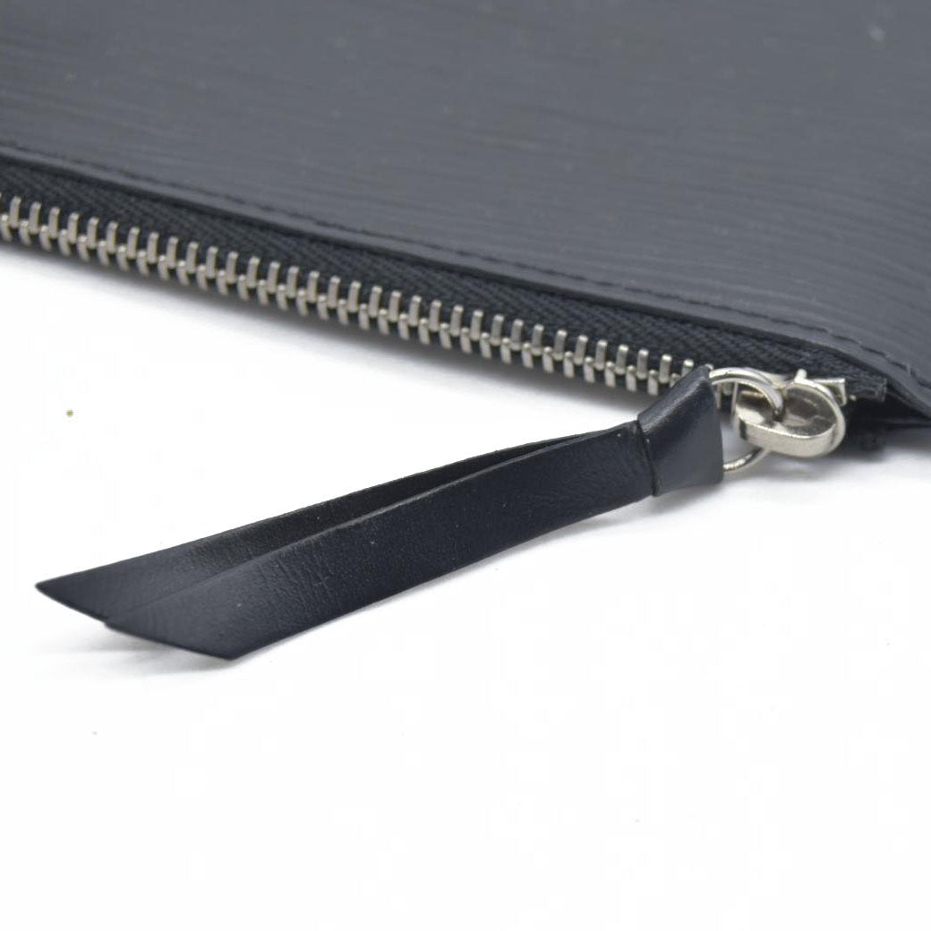 $1720 LOUIS VUITTON  Epi Pochette Felicie Black  Noir Zipper Pouch