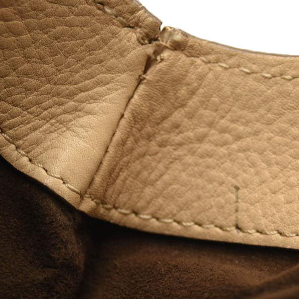 LOUIS VUITTON Mahina Cirrus PM Sandy