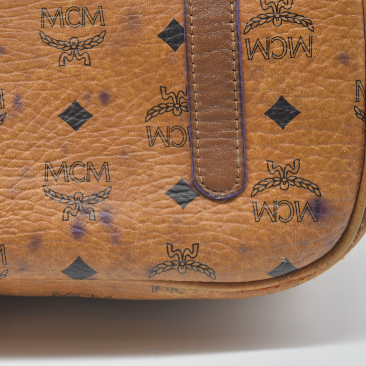 $740 MCM  Visetos Large Liz Reversible Shopper Tote Cognac