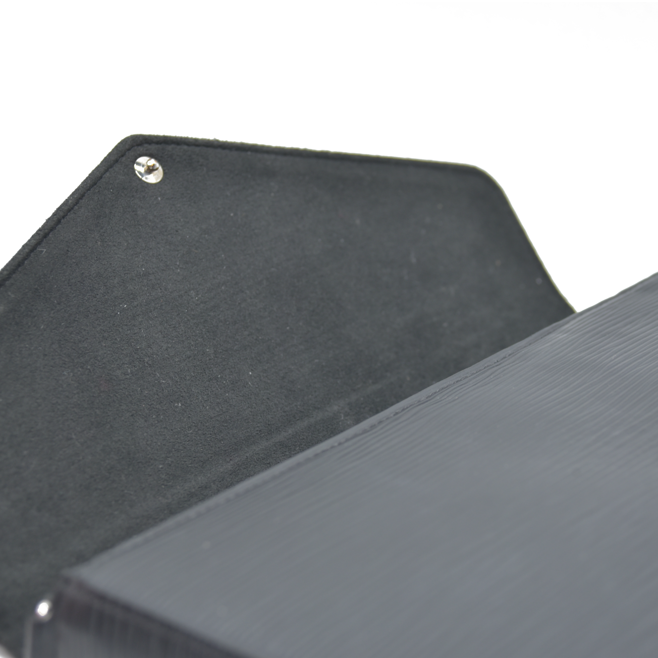 LOUIS VUITTON  Epi Pochette Felicie Black  Noir $1720