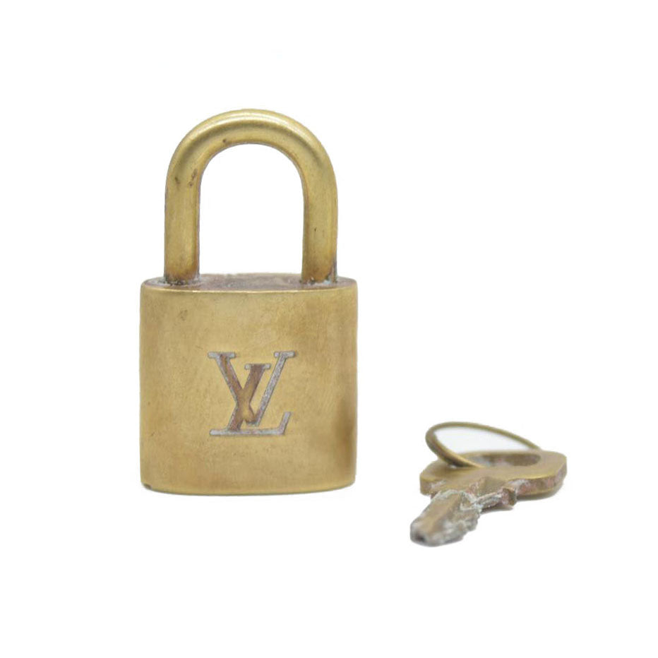 AUCTION Louis Vuitton Gold Lock and Key #312