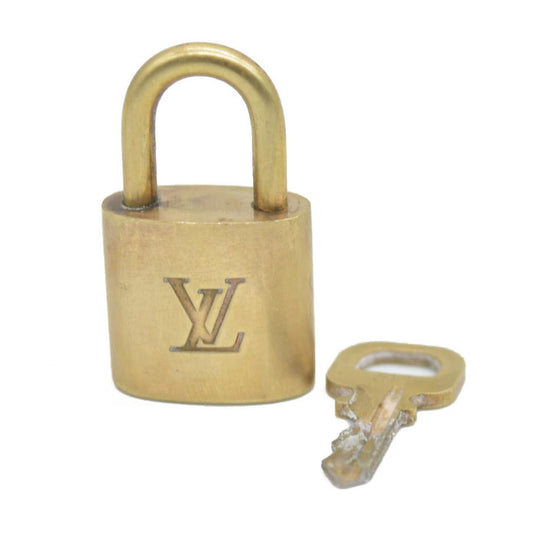 AUCTION Louis Vuitton Gold Lock and Key #312