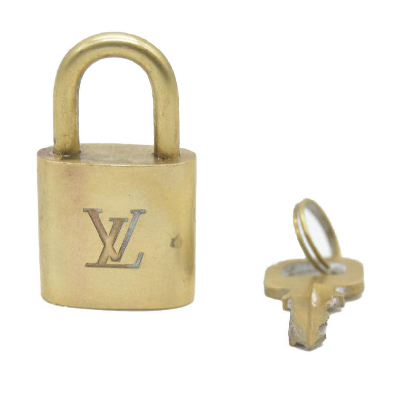 AUCTION Louis Vuitton Gold Lock and Key #310