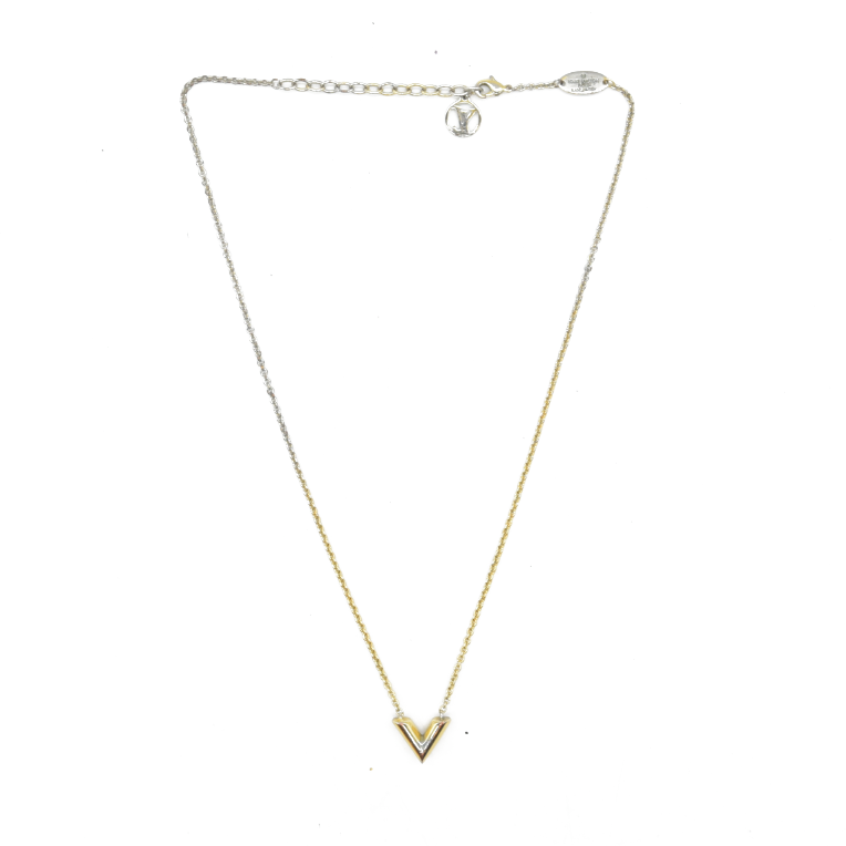 $505 LOUIS VUITTON V Essentials Necklace Gold Chain Necklace 2016 OB1116