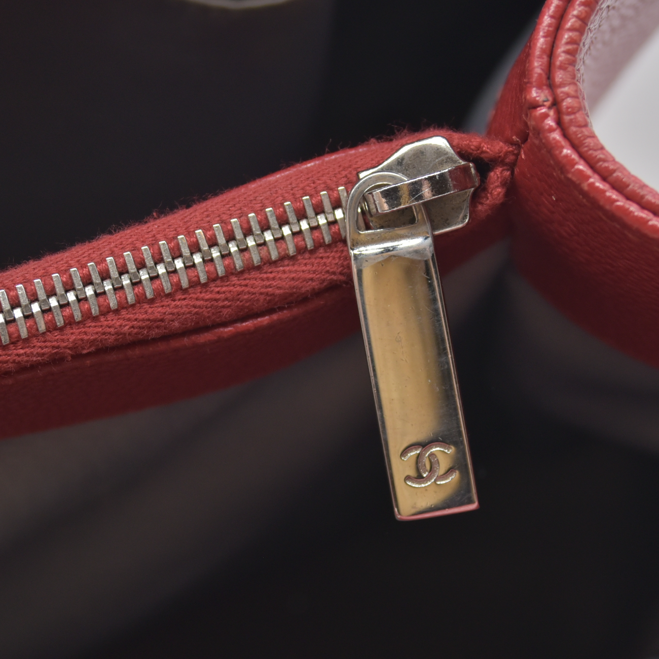 $3500 Chanel Caviar Quilted XL Grand Shopping Tote GST Red 2011-2012