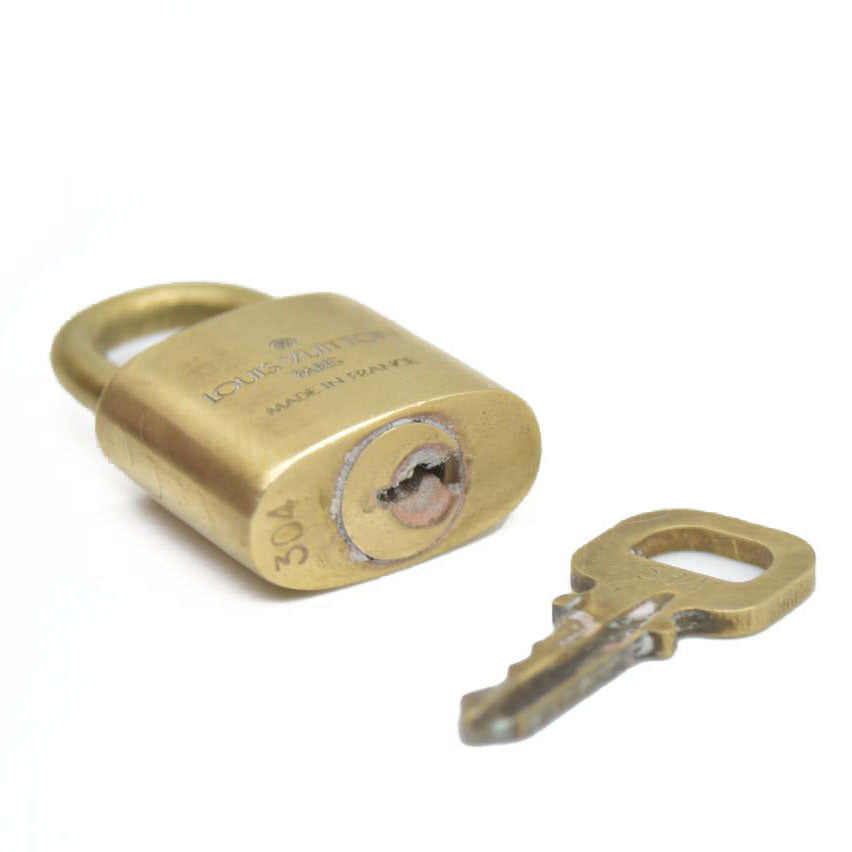 AUCTION Louis Vuitton Gold Lock and Key #304