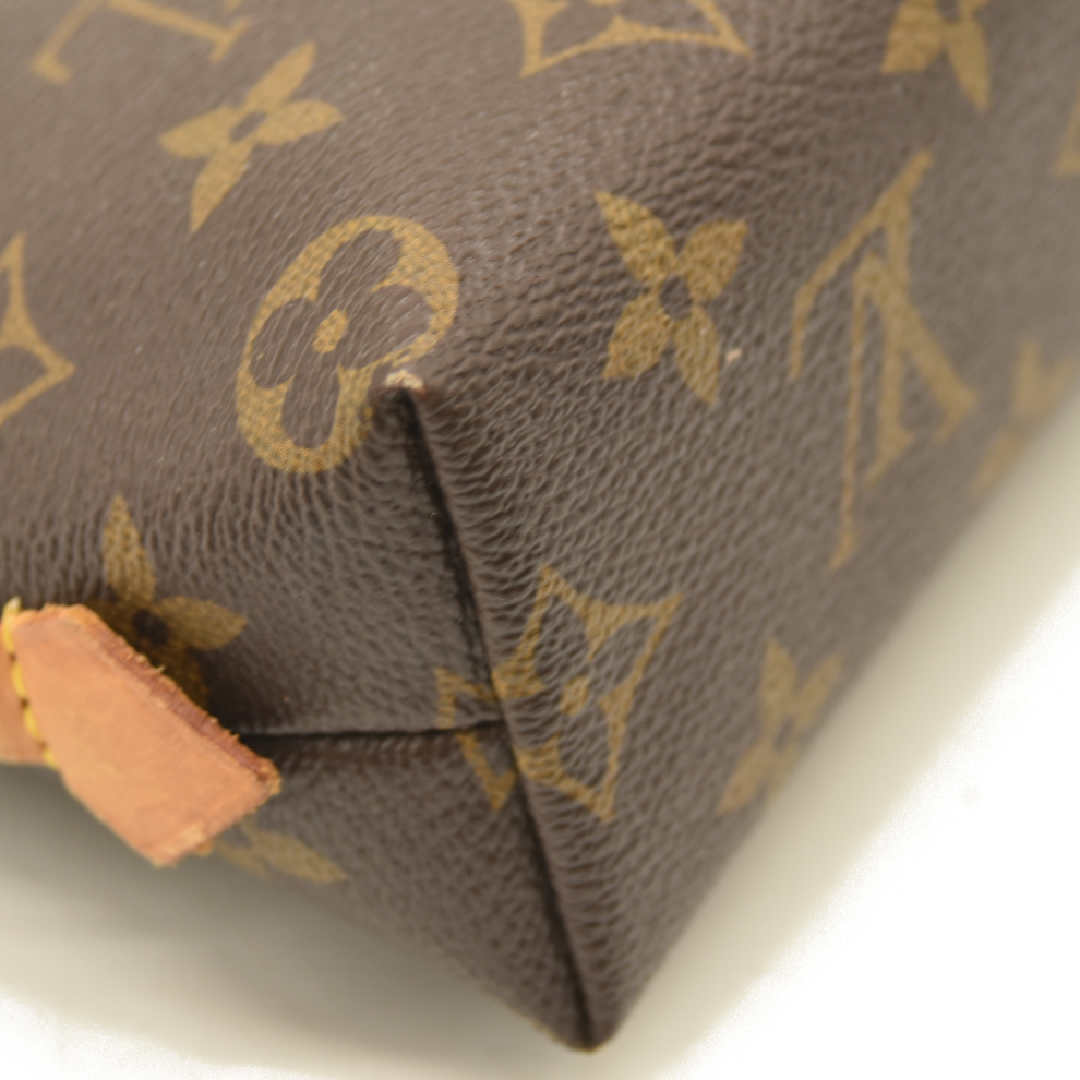 Louis Vuitton  Monogram Cosmetic Pouch CA4103