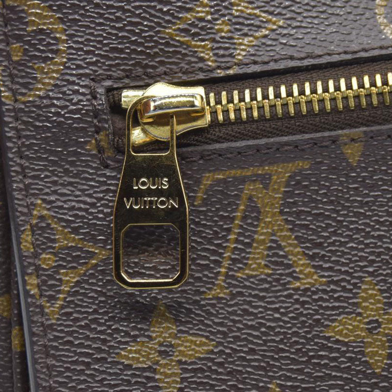 $2760 Louis Vuitton Monogram Pochette Metis DU1137