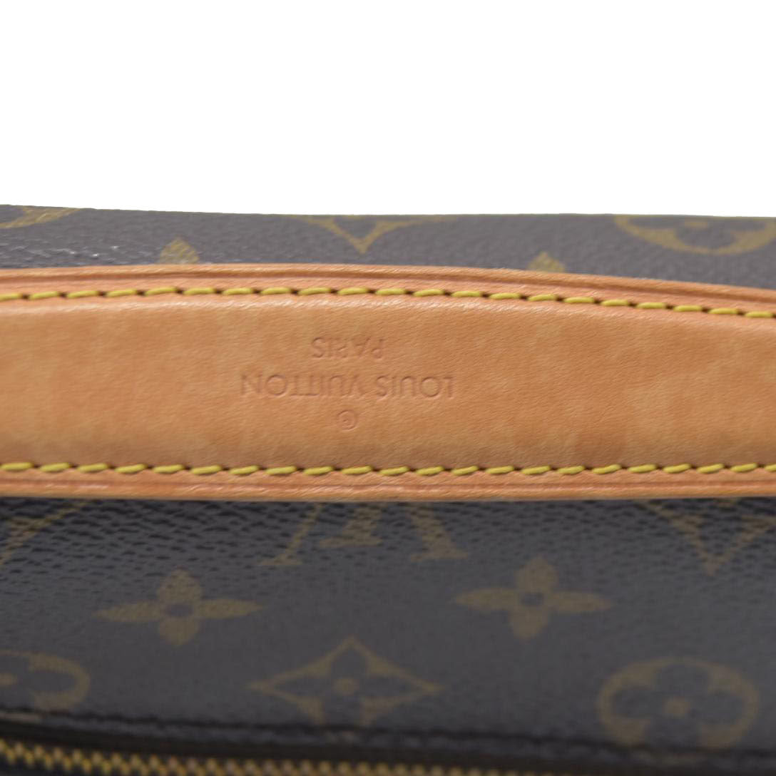 $2760 Louis Vuitton Monogram Pochette Metis DU1137