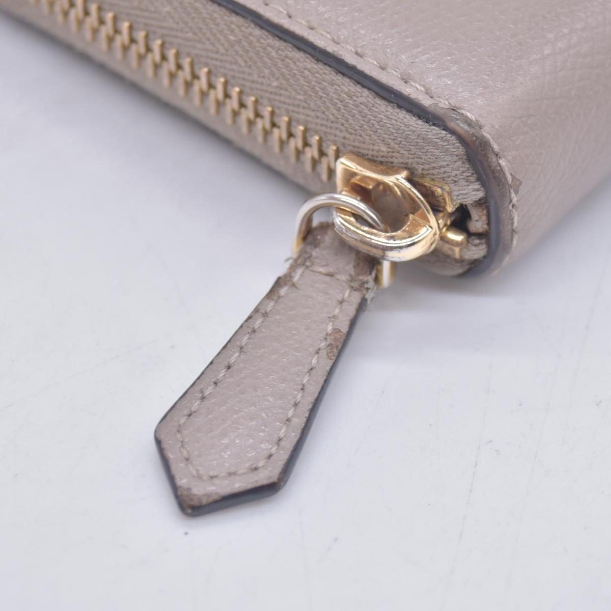 $760 Fendi Vitello Cruis Lucido Fendi Zip Around Wallet Tortora CONSIGNMENT 10021151