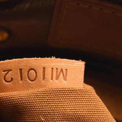 LOUIS VUITTON Vernis Reade PM Bronze