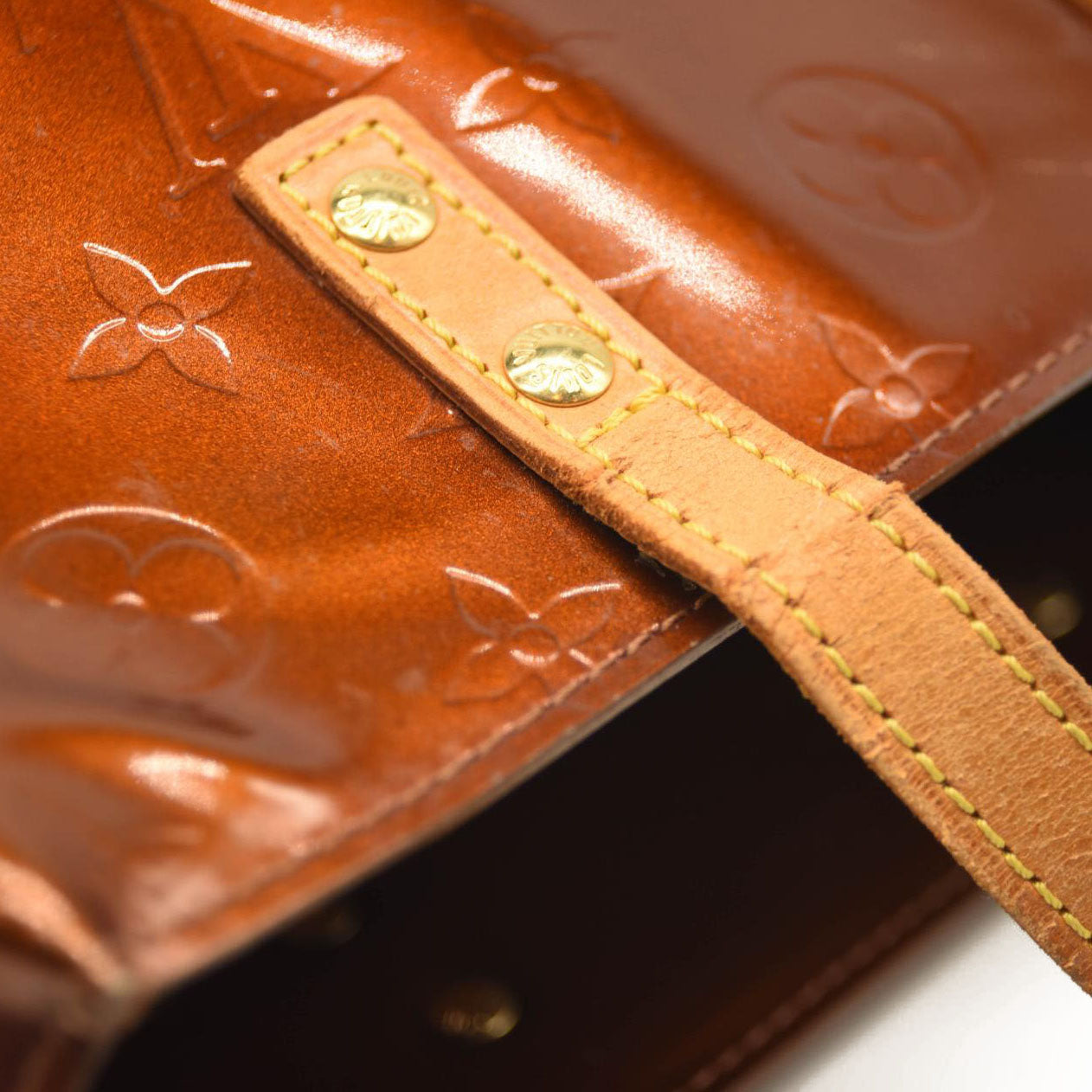 LOUIS VUITTON Vernis Reade PM Bronze