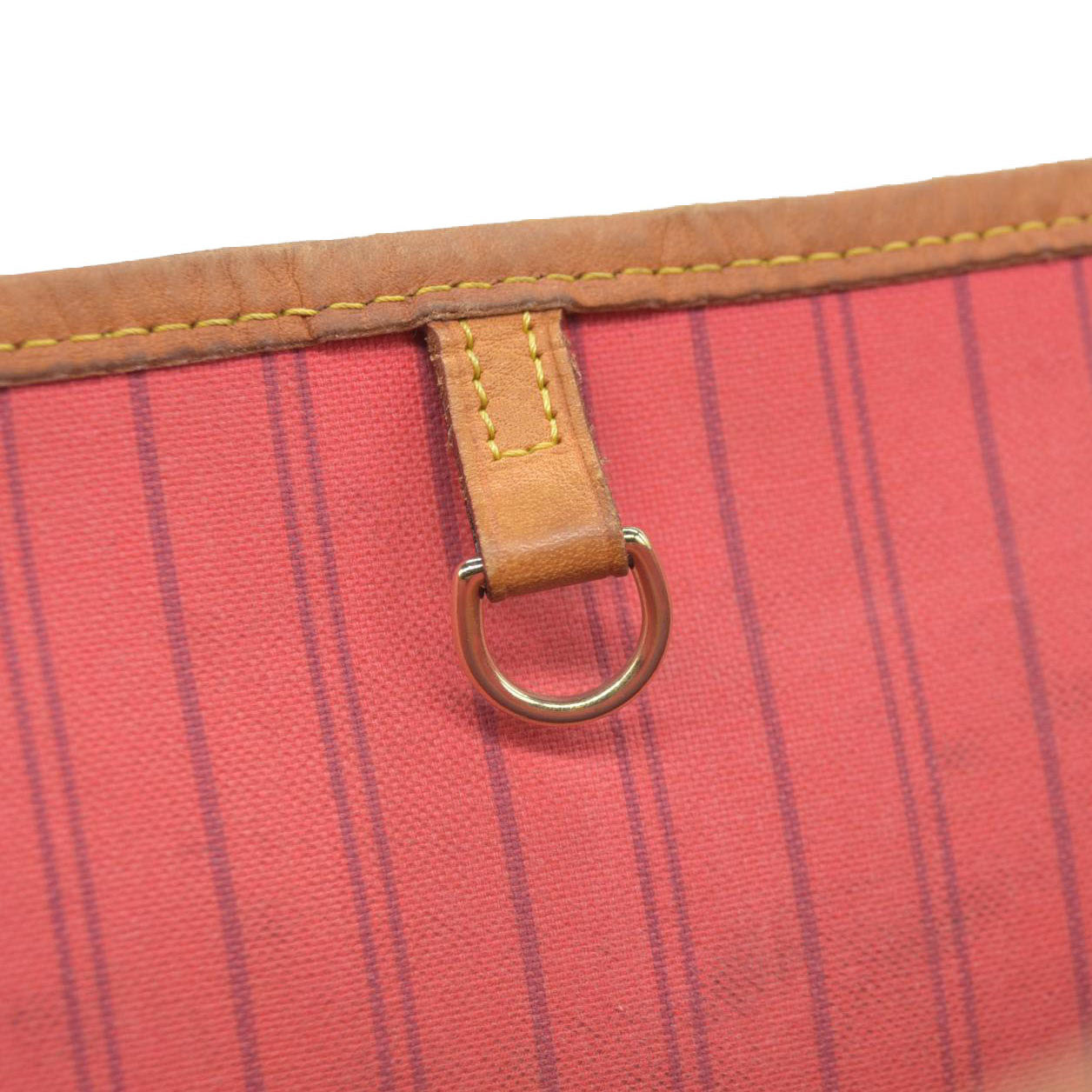 $2030 Louis Vuitton Monogram V Neverfull MM Grenade