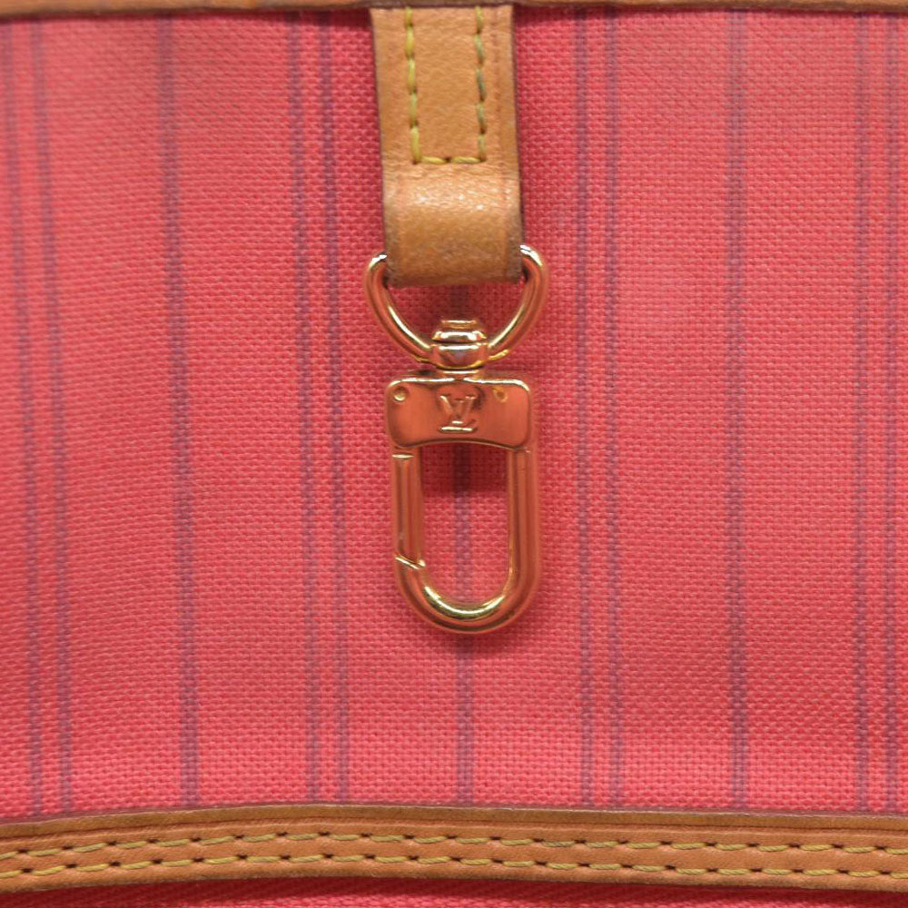 $2030 Louis Vuitton Monogram V Neverfull MM Grenade