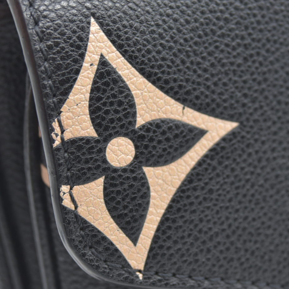 $3300 Louis Vuitton BiColor Pochette Metis Black Cream