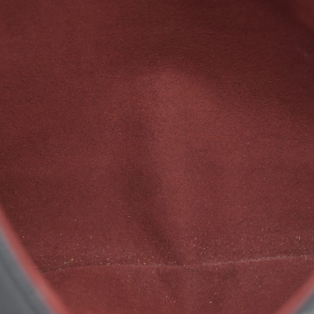 $3300 Louis Vuitton BiColor Pochette Metis Black Cream