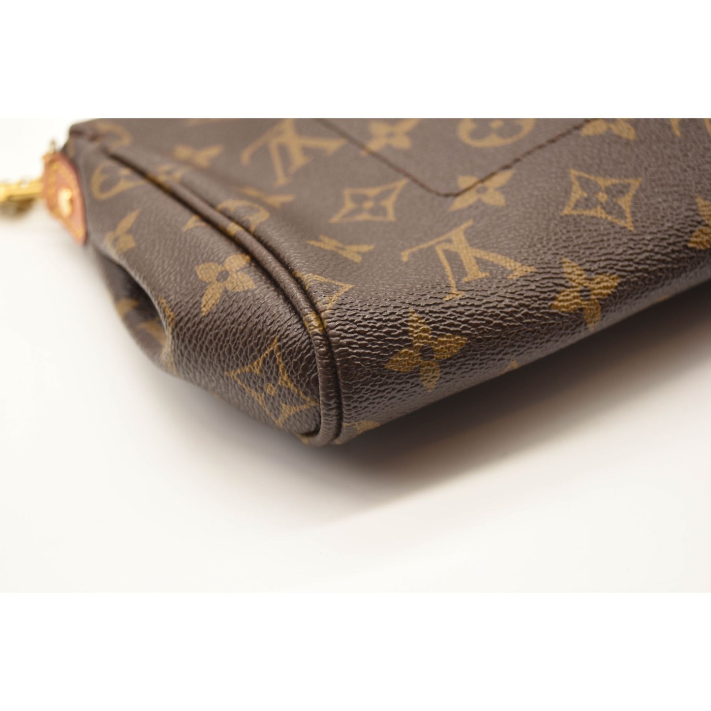 LOUIS VUITTON Monogram Favorite MM