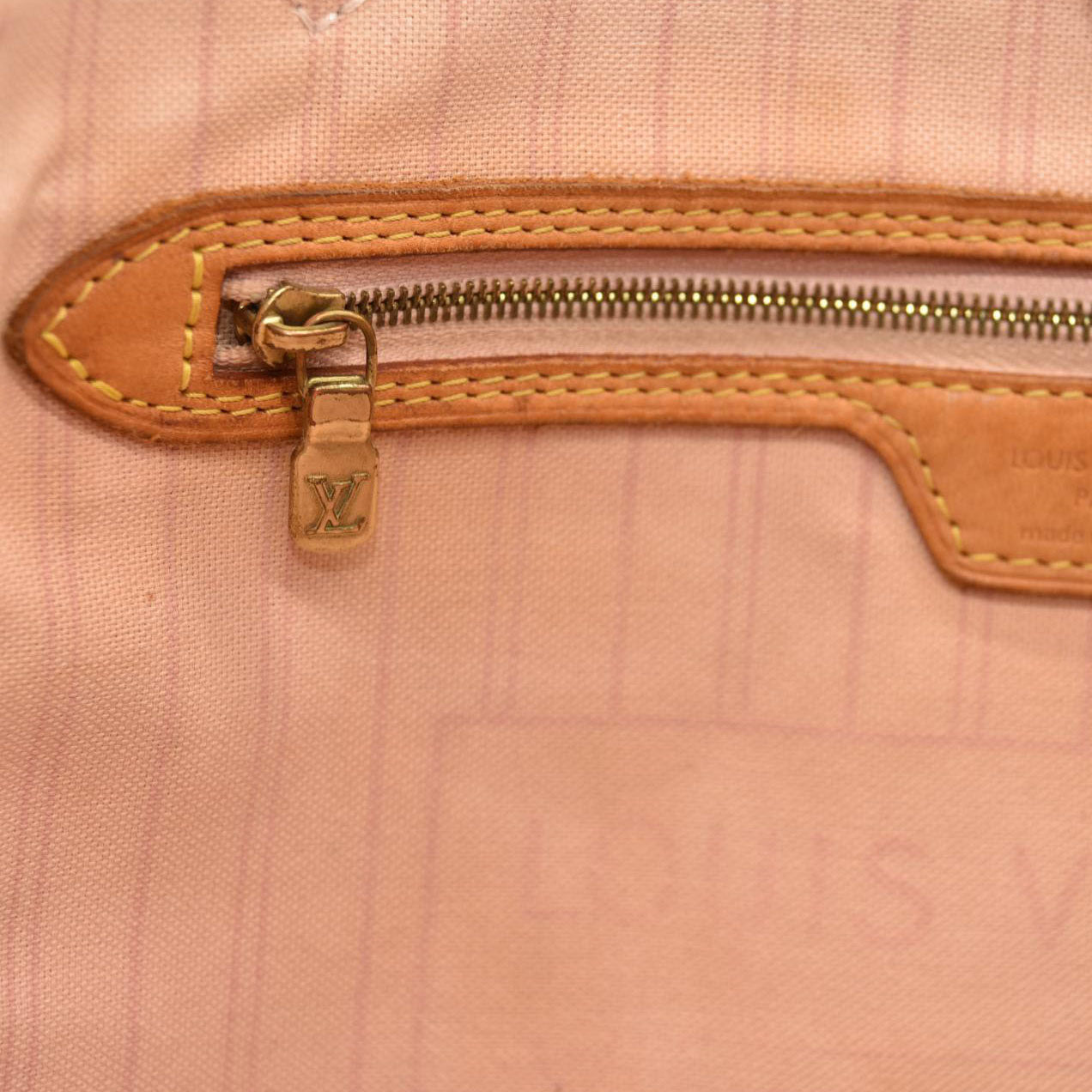 LOUIS VUITTON Damier Azur Neverfull MM