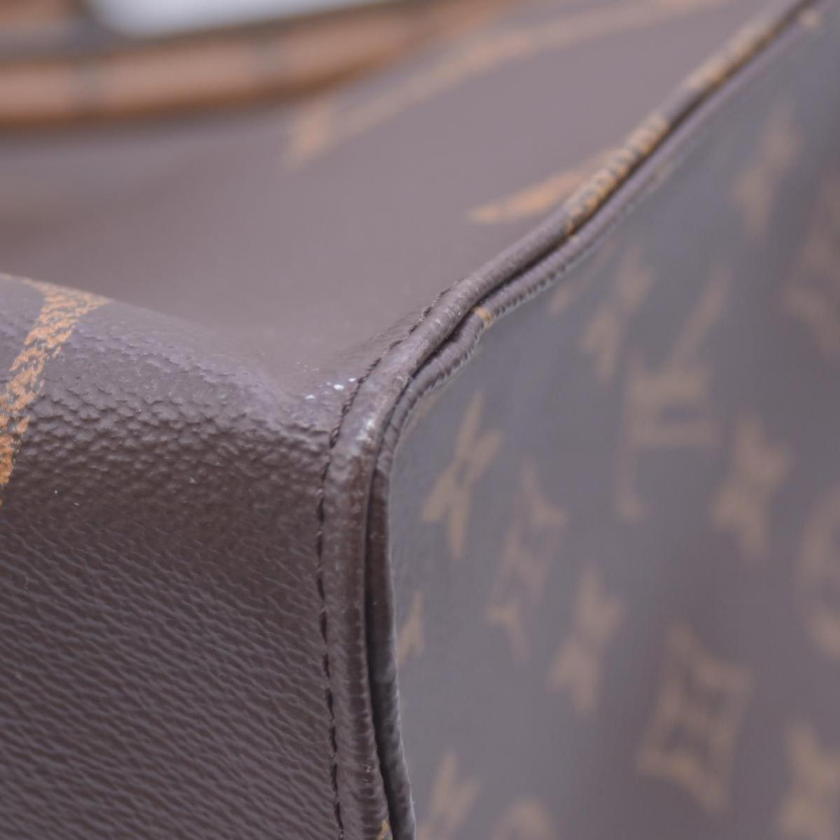 $3300 2019 Louis Vuitton Reverse Monogram Giant Onthego MM FL5109