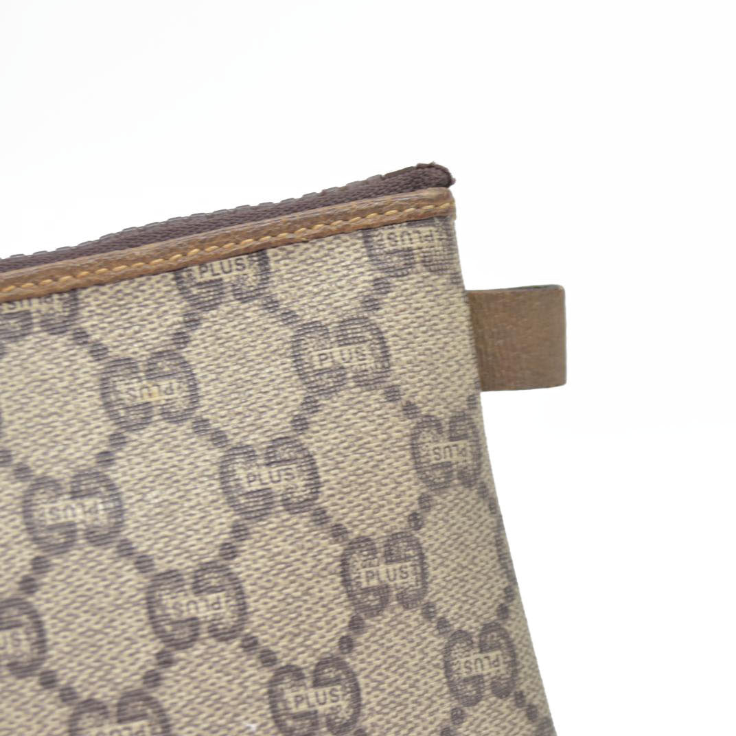 $1100 Gucci GG Gucci Plus PVC Leather Pouch Clutch Bag