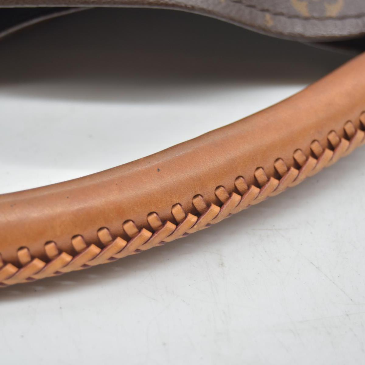 $2500 Louis Vuitton Monogram Artsy MM SD2115