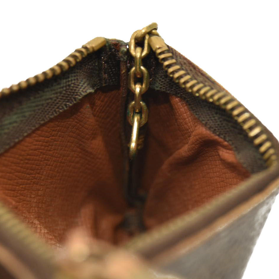 Louis Vuitton  Monogram Key Pouch CA0948