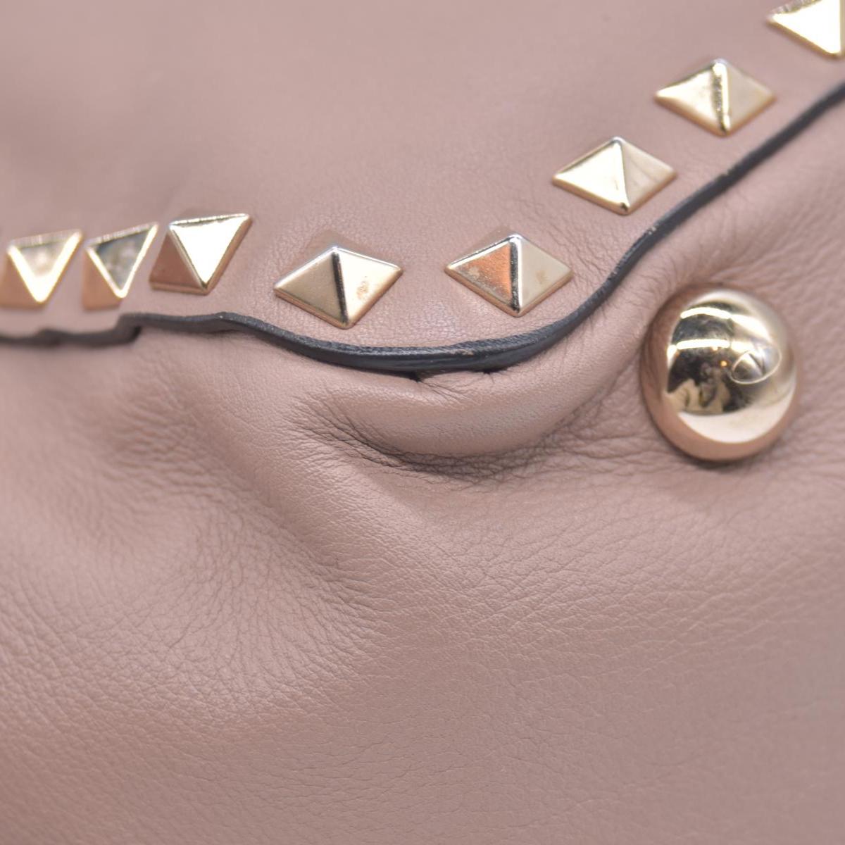 $2450 Valentino Rockstud Top Handle Smalll Shoulder Bag Beige 10021132