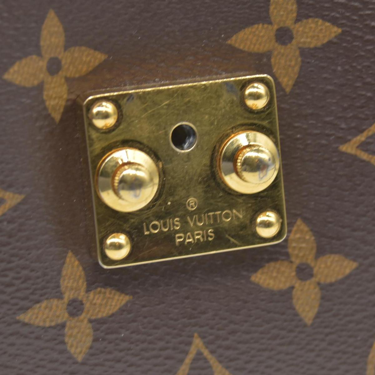 $2750 2018 Louis Vuitton  Monogram Pochette Metis PL2188