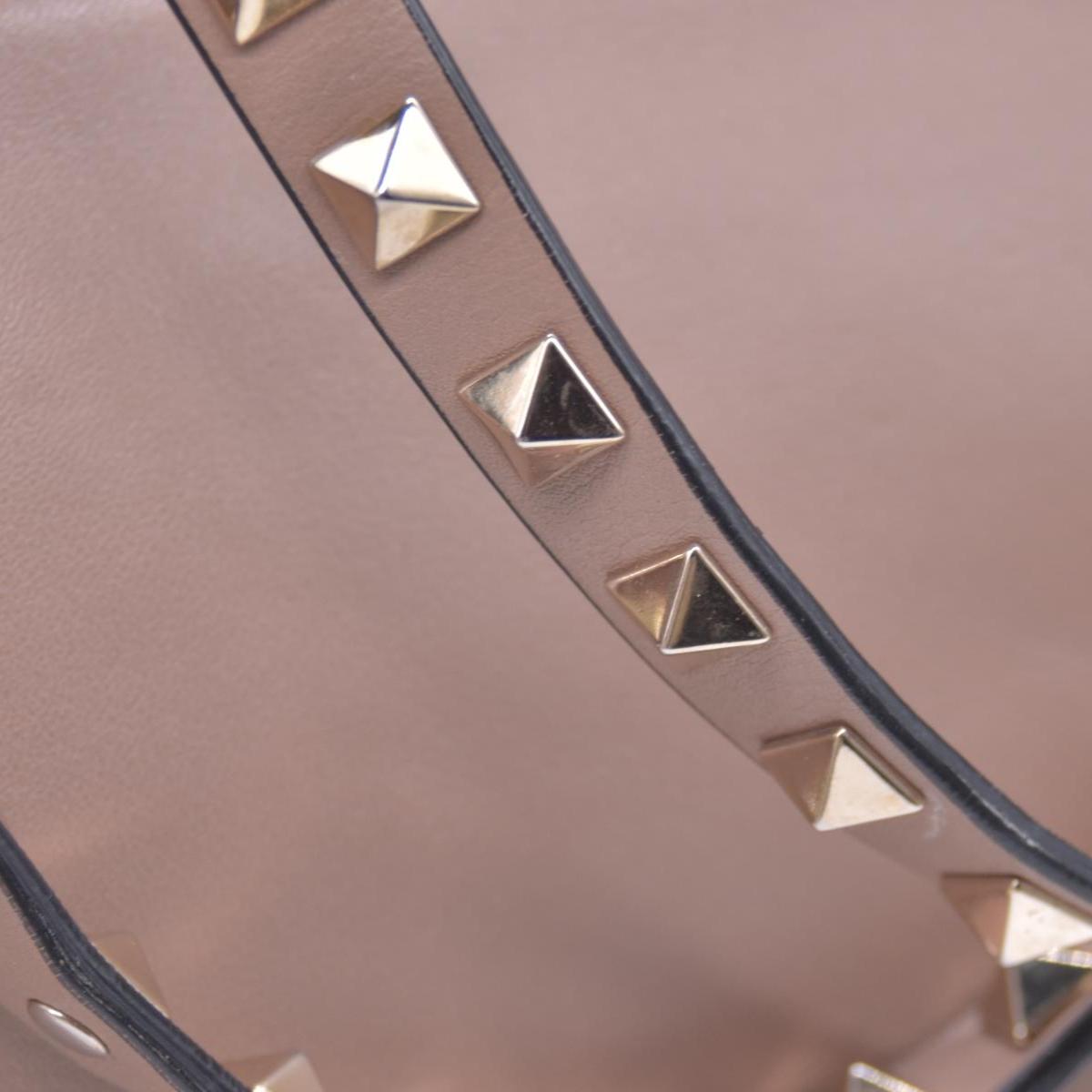 $2450 Valentino Rockstud Top Handle Smalll Shoulder Bag Beige 10021132