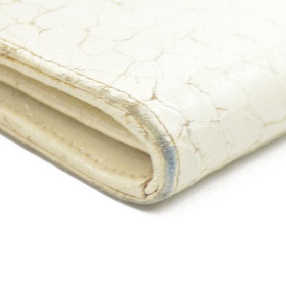 MIU MIU Logo Embossed Leather Zippy Long Wallet White