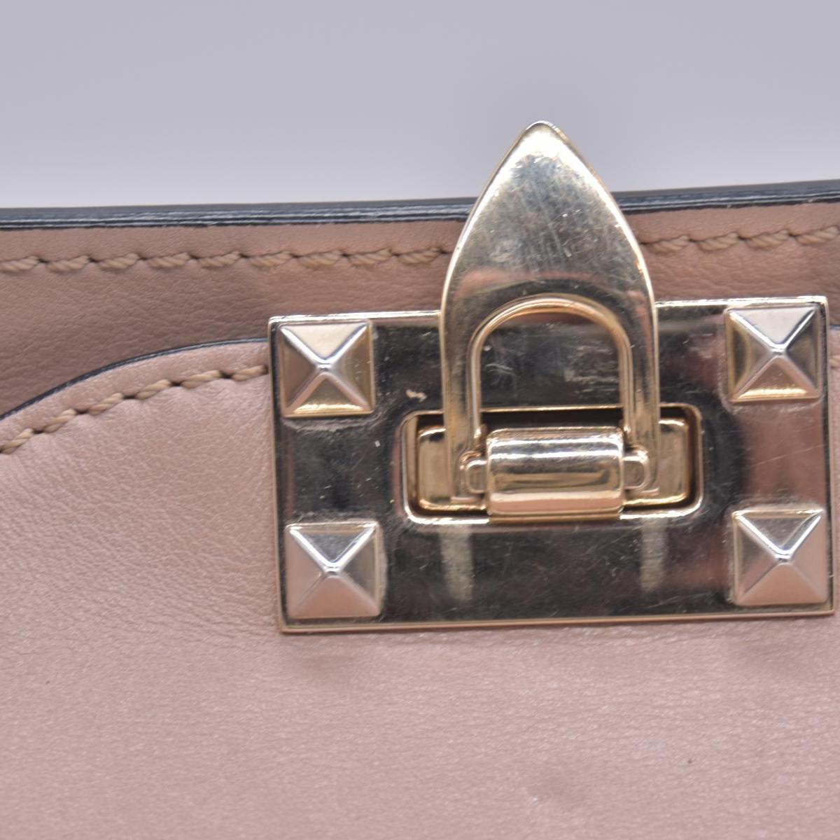 $2450 Valentino Rockstud Top Handle Smalll Shoulder Bag Beige 10021132