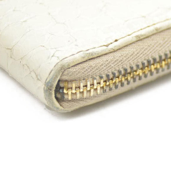 MIU MIU Logo Embossed Leather Zippy Long Wallet White