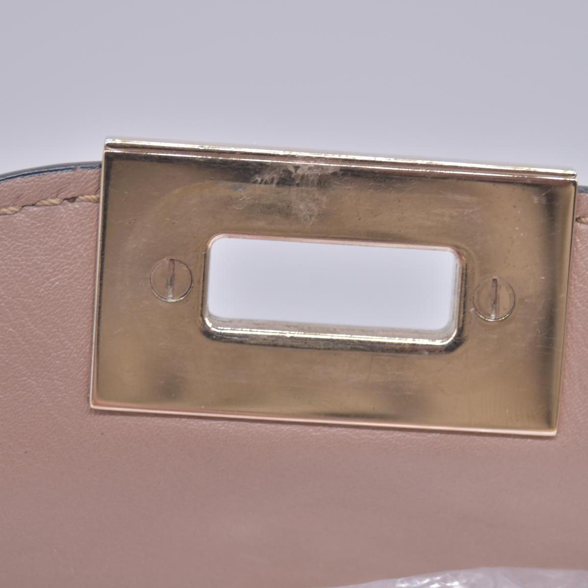 $2450 Valentino Rockstud Top Handle Smalll Shoulder Bag Beige 10021132