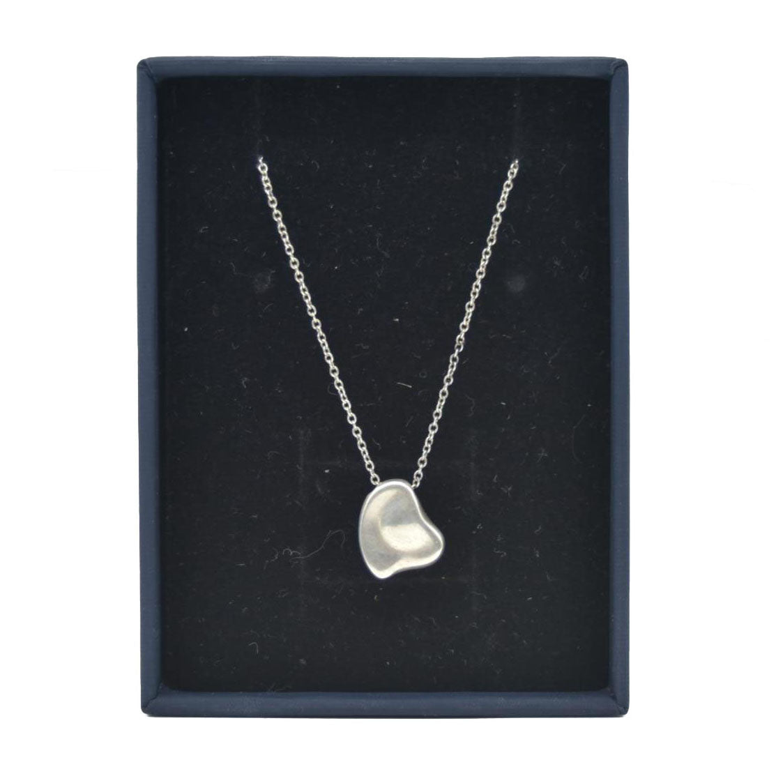 $600 Tiffany & Co. Elsa Peretti Full Heart Pendant in Sterling Silver, 9 mm CONSIGNMENT