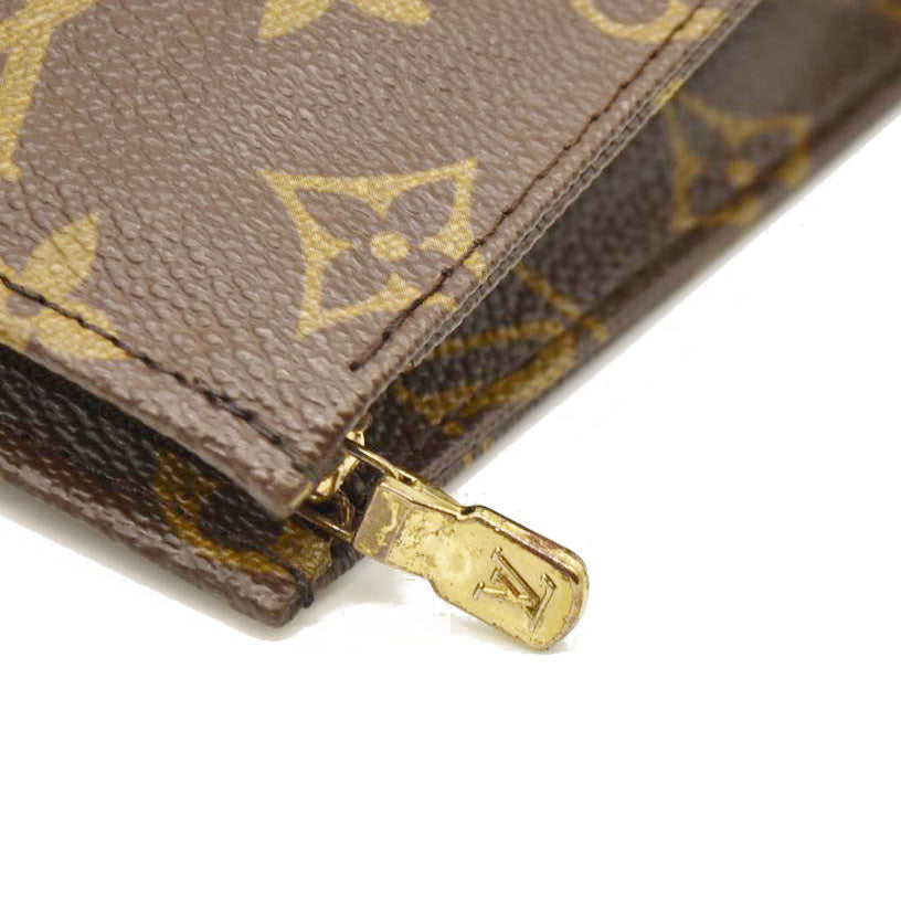 Louis Vuitton  Monogram Toiletry Pouch 26 864TH