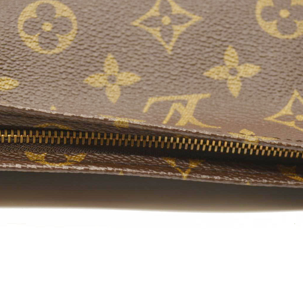 Louis Vuitton  Monogram Toiletry Pouch 26 864TH