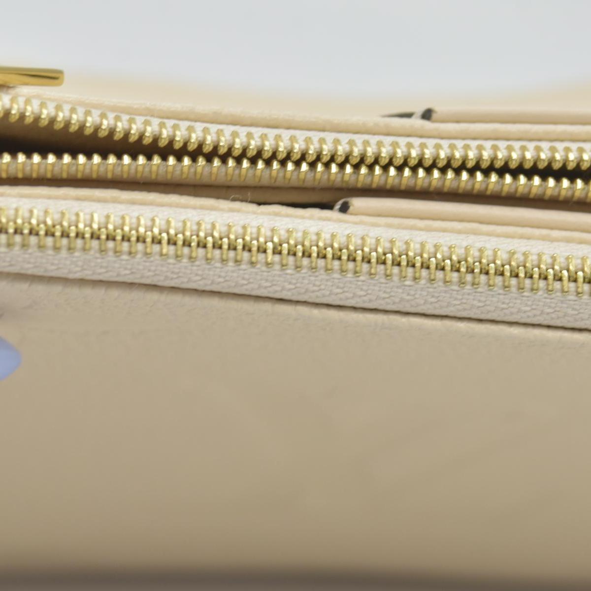 $3100 Louis Vuitton Monogram Giant Multi Pochette Accessoires Empreinte Cream
