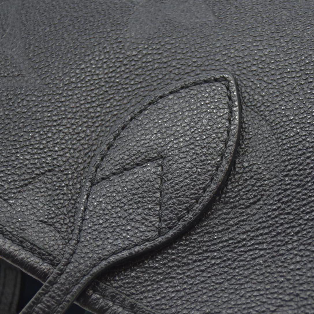 Louis Vuitton  Empreinte Monogram Giant Neverfull MM Black RFID