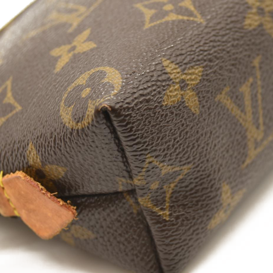 Louis Vuitton  Monogram Cosmetic Pouch  CA0036