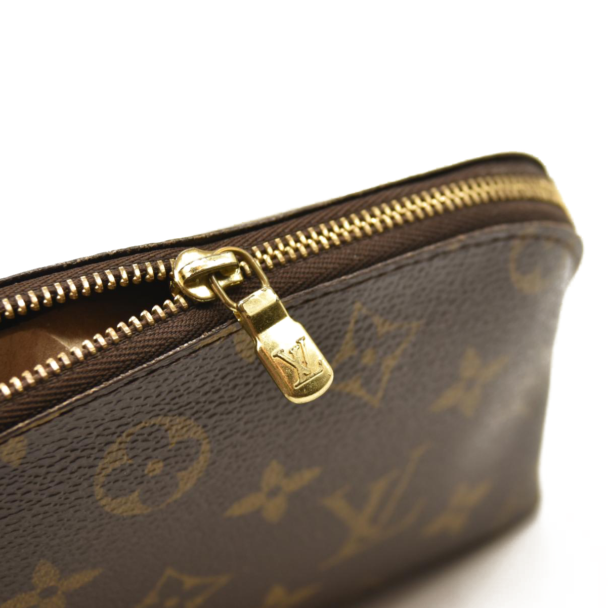 Louis Vuitton  Monogram Cosmetic Pouch  CA0036