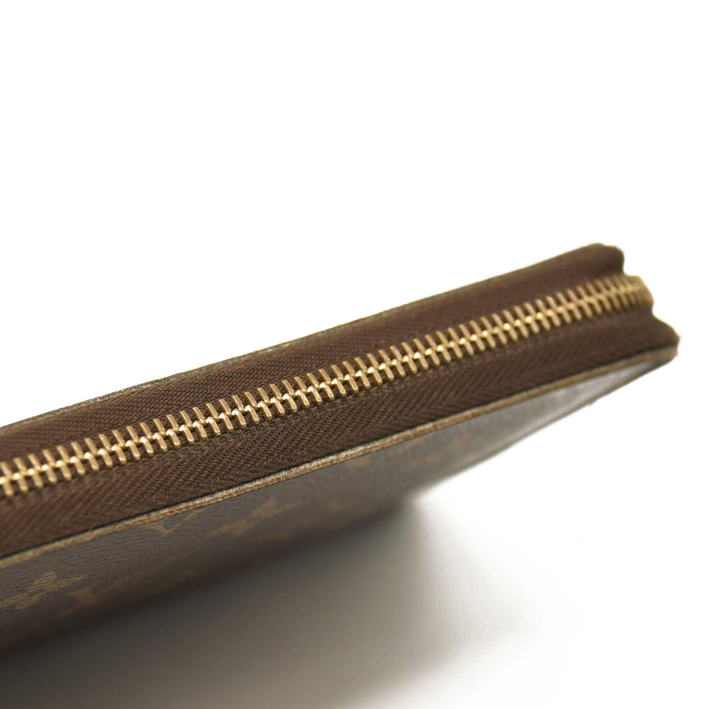 LOUIS VUITTON Monogram Zippy Wallet Organizer  VI0079