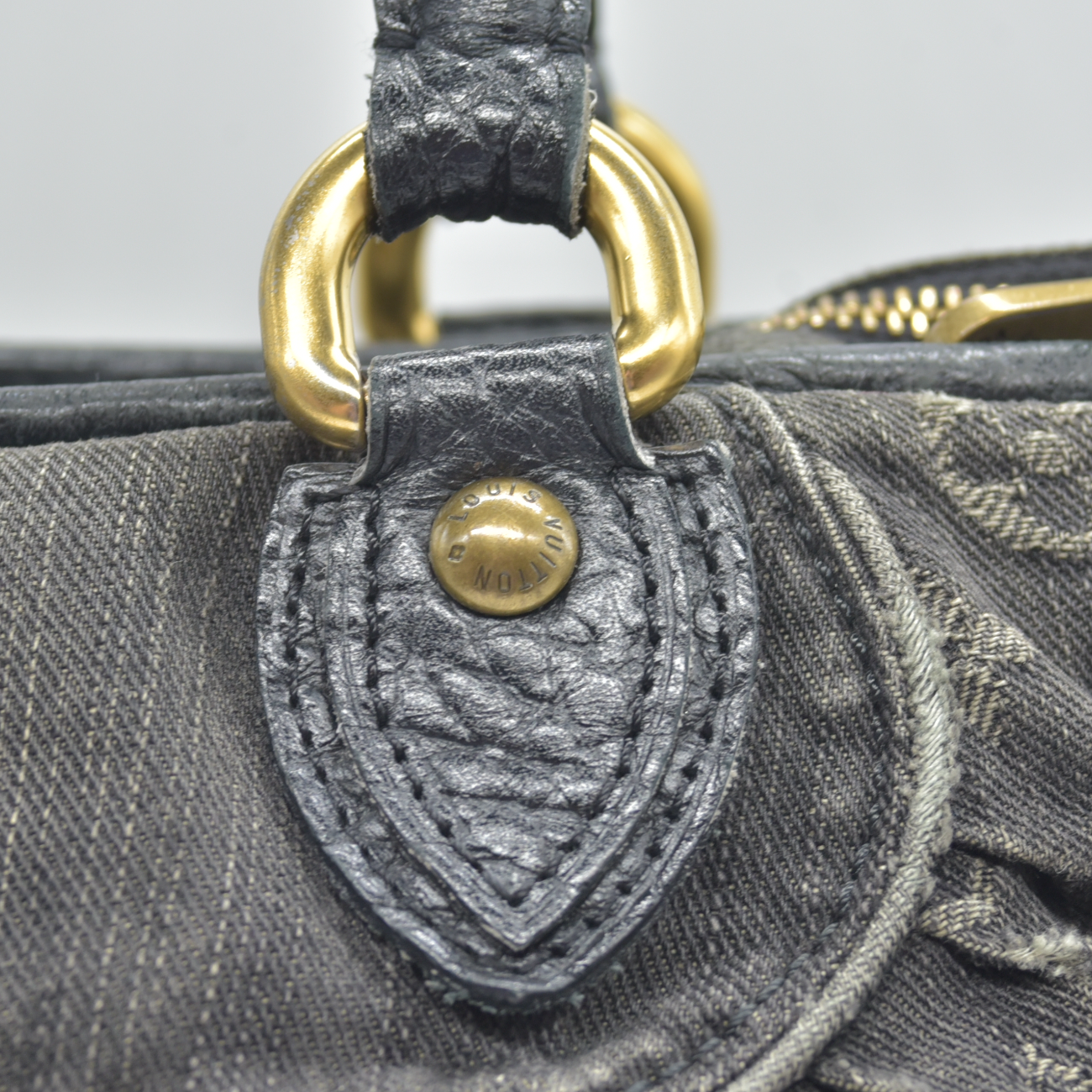 $1965 2007-2009  Louis Vuitton Denim Neo Cabby MM Black
