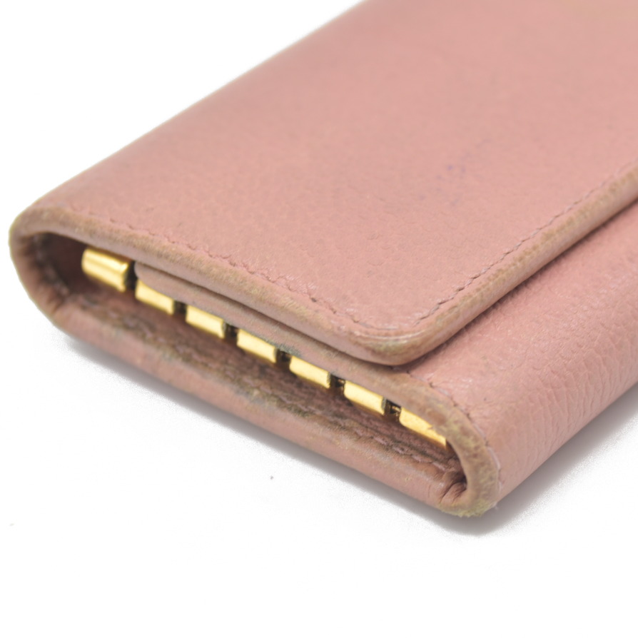 AUCTION $600 Chanel Camellia 6 Key Holder Coral Pink